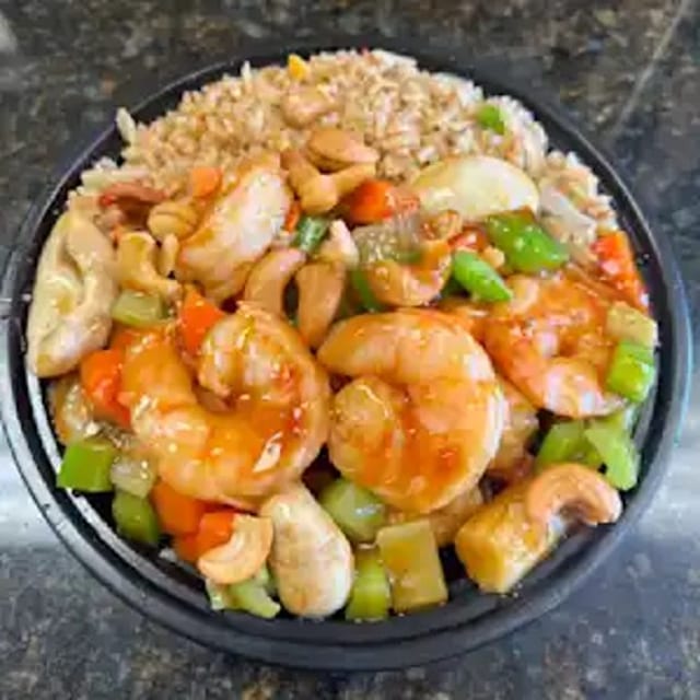 Shrimp with Cashew Nuts 腰果虾.