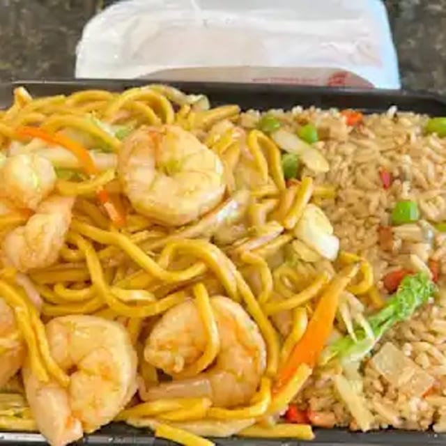 Shrimp Lo Mein Combo 虾捞面.