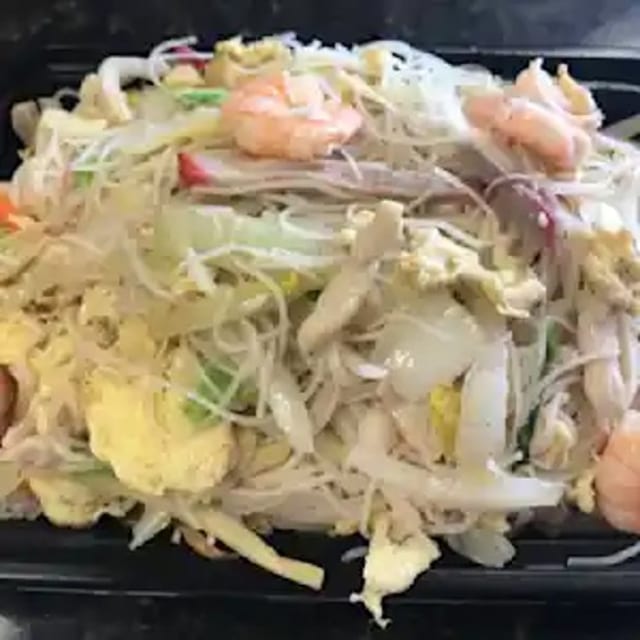 House Special Mei Fun 本楼米粉.