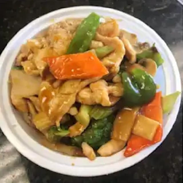 Chicken with Mixed Vegetables 杂菜鸡.