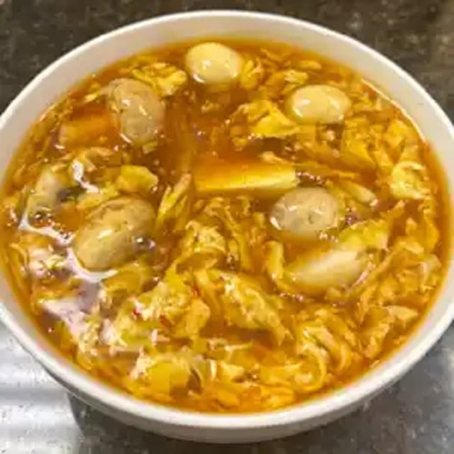Hot and Sour Soup 酸辣汤.