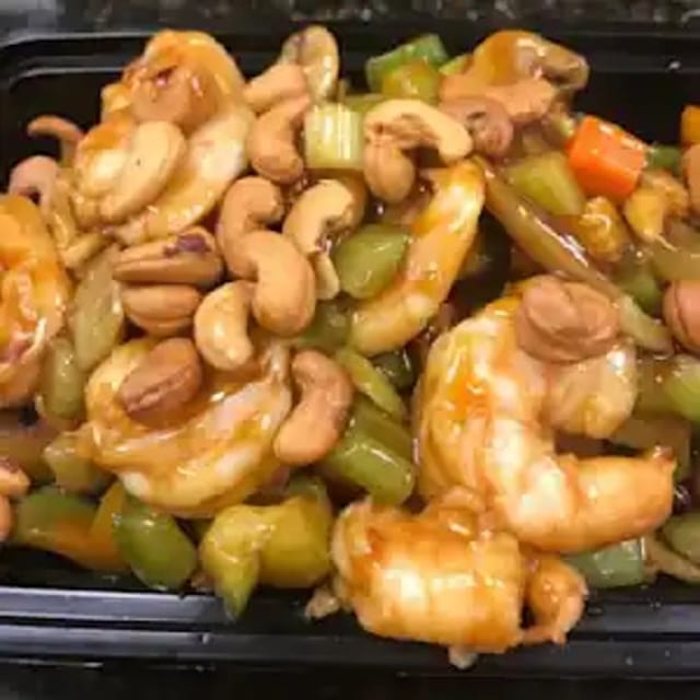 Shrimp with Cashew Nuts 腰果虾.
