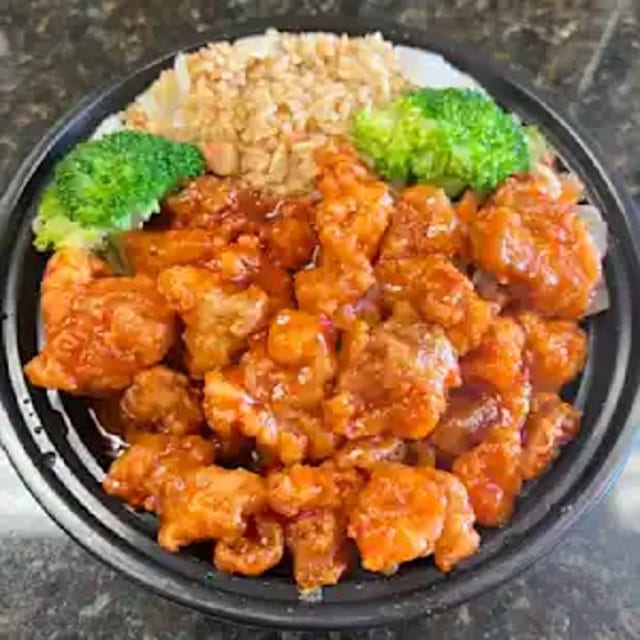 Orange Chicken 陈皮鸡.