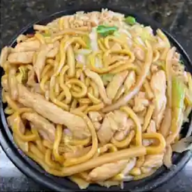 Chicken Lo Mein 鸡捞面.