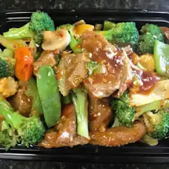 Vegetarian Chicken with Garlic Sauce 素菜鱼香鸡.