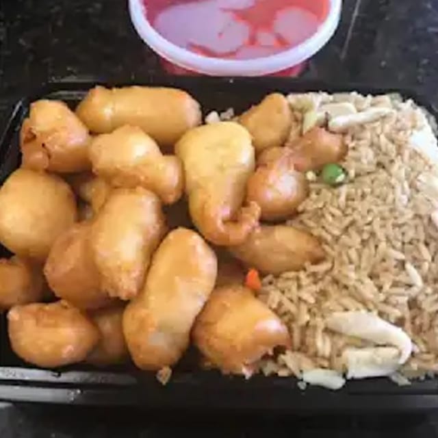 Sweet and Sour Chicken Combo 甜酸鸡.