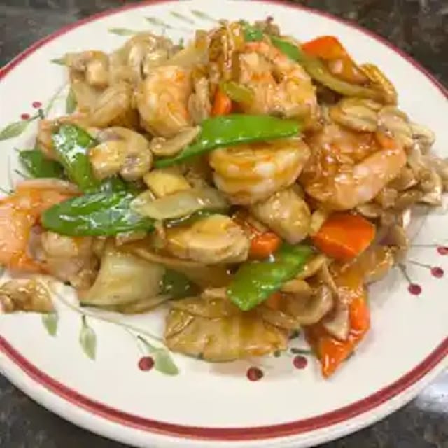 Shrimp with Mushrooms 磨菇虾.
