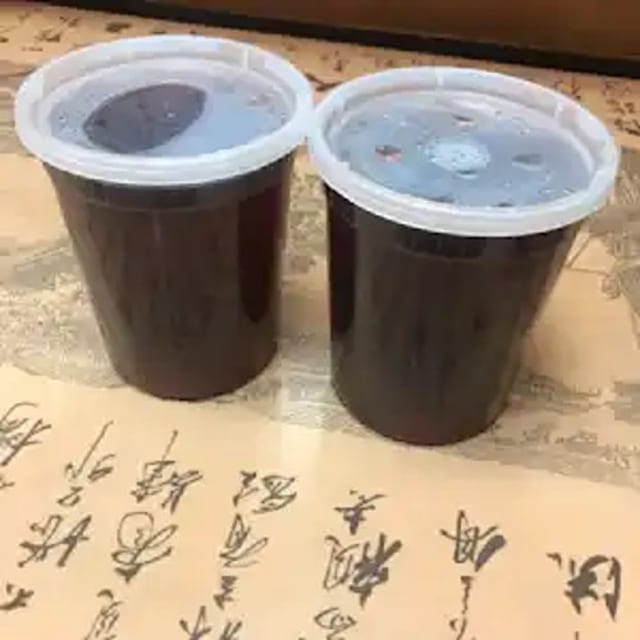 Quart of Homemade Iced Tea 自作冰茶.