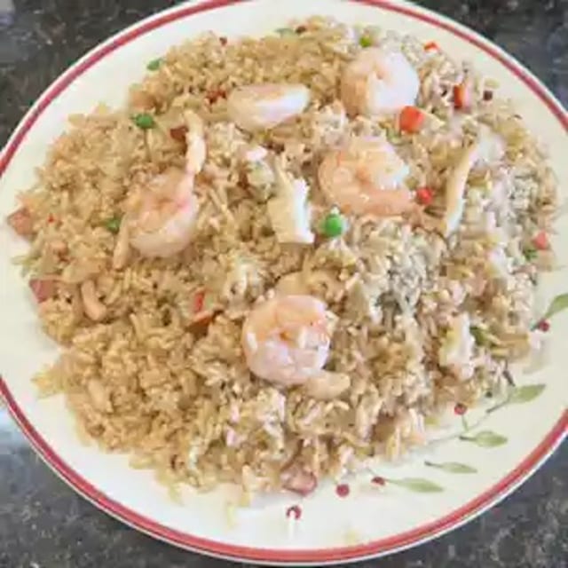 House Special Fried Rice 本楼炒饭.