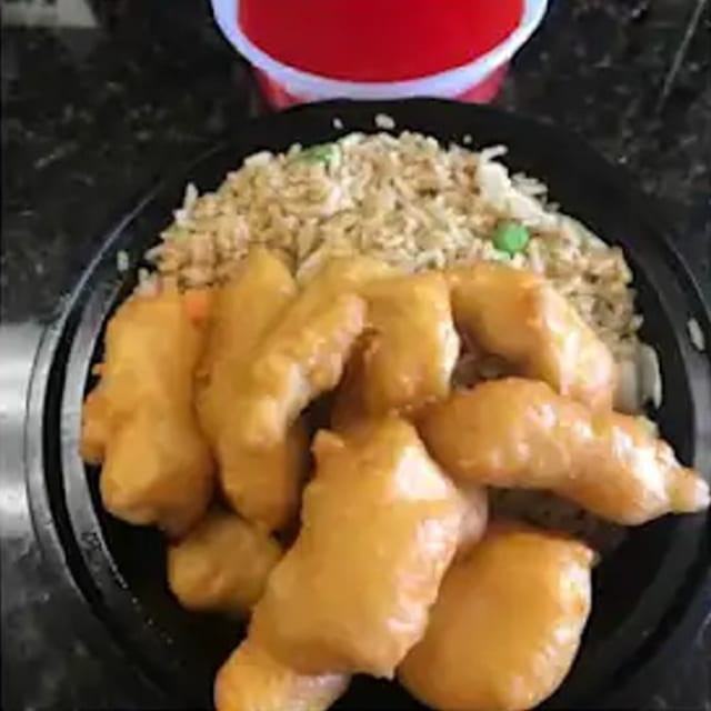 Sweet and Sour Chicken 甜酸鸡.
