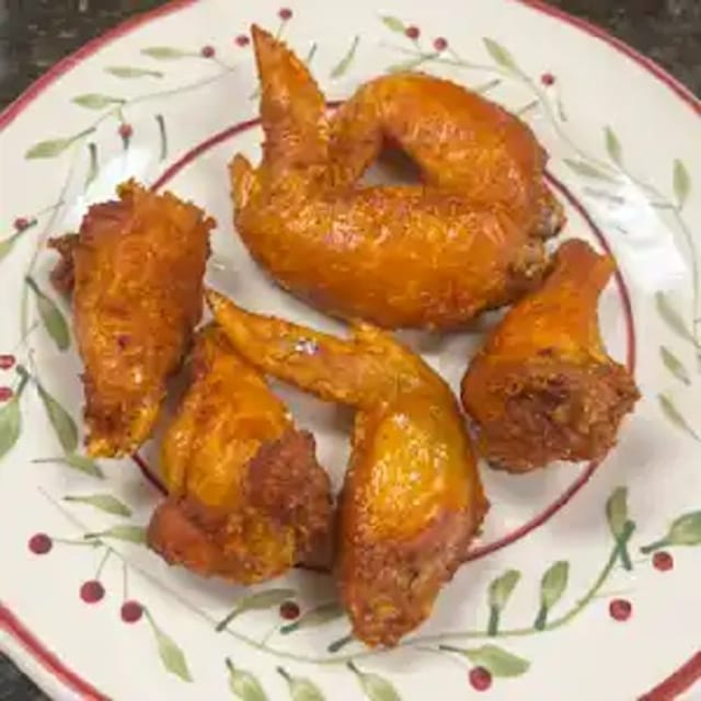 Fried Chicken Wings 炸鸡翅.