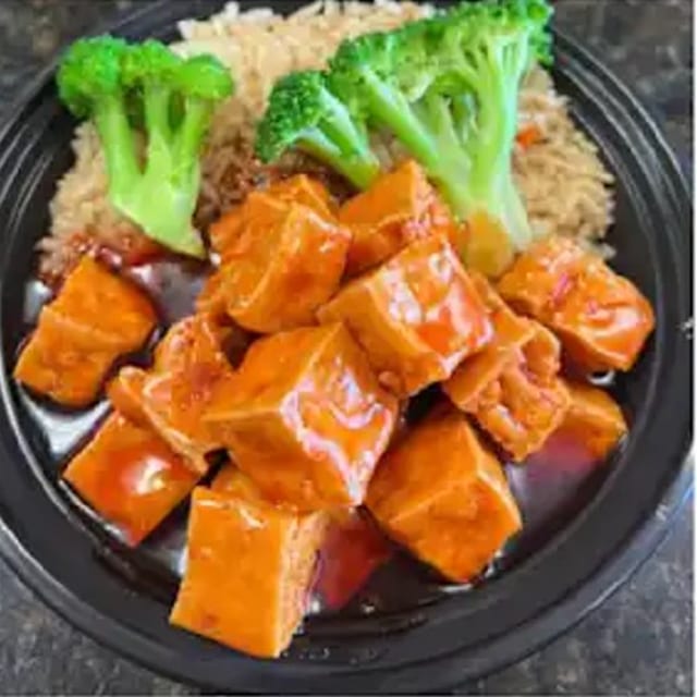 Bean Curd with General Tso's Sauce 左宗豆腐.