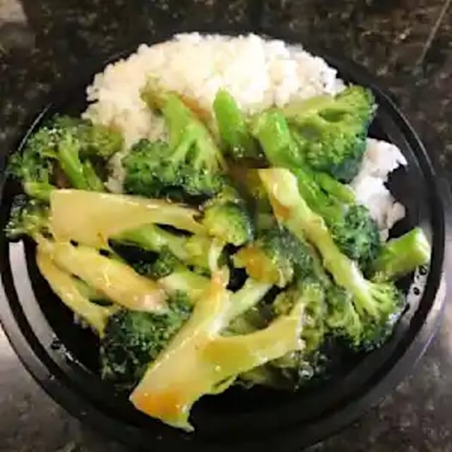 Sauteed Broccoli 炒芥兰.