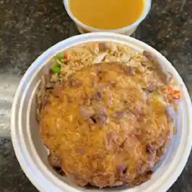 Beef Egg Foo Young 牛蓉蛋.