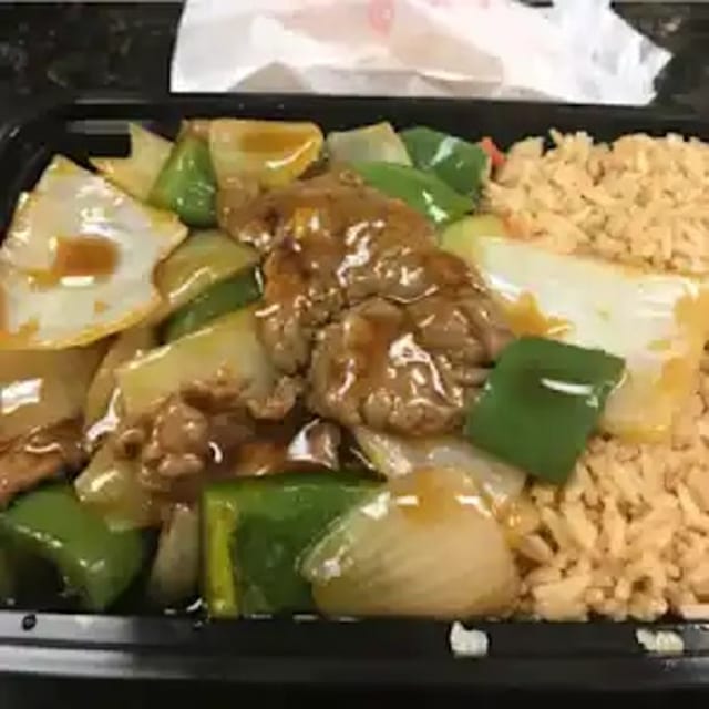 Pepper Steak with Onions Combo 青椒牛.