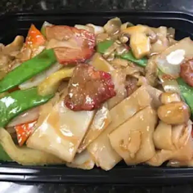 Roast Pork Ho Fun 叉烧河粉.