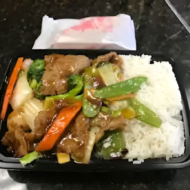 Hunan Beef Combo 湖南牛.