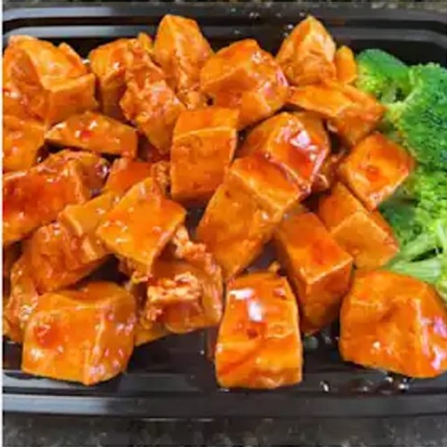 Bean Curd with General Tso's Sauce 左宗豆腐.